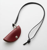 画像をギャラリービューアに読み込む, 栃木レザー 日本製 キーケース クロシェット チャーム レザー ネックレス バッグ 人気 おしゃれ シンプル 大人 ファッション ブラック ブラウン ロング 可愛い ブランド empire - empire
